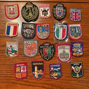 18 Vintage Patches